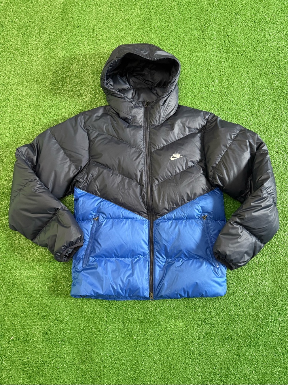 Nike Windrunner Men’s Down Jacket – Obsidian/Game Royal/White – HQ7790-451 – NEW